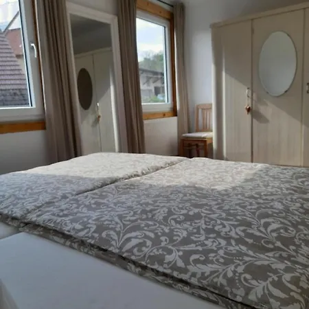 Land-haeusle Holiday home *
